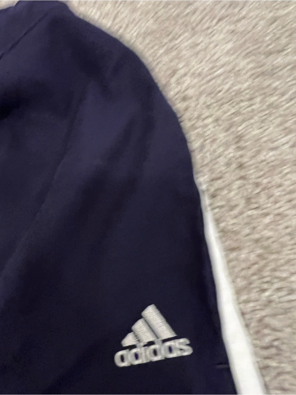 🟣ADIDAS: Women’s size L, vintage purple & white stripe track pants preowned🟣 - Picture 8 of 10